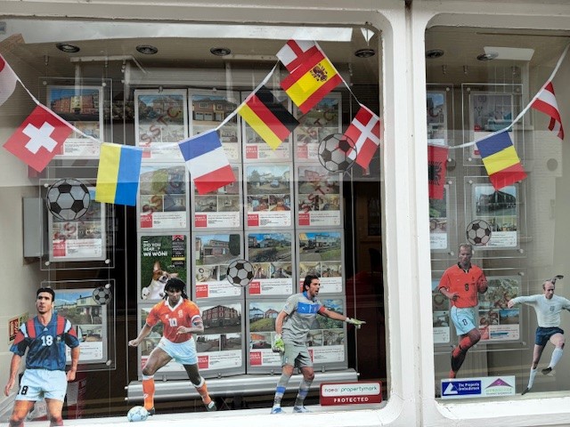 It’s coming home! Agent scores with Euro 2024-themed display